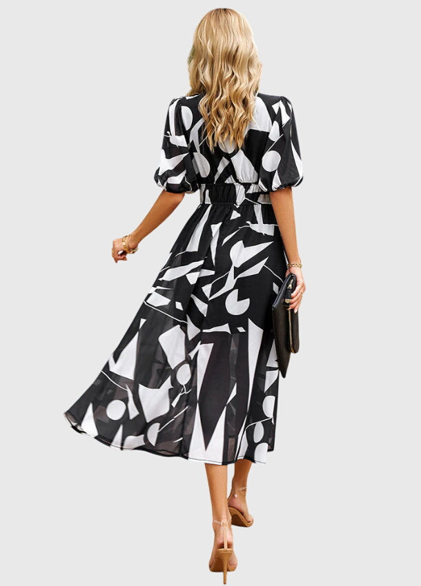 Clara | Flattering Floral Midi Dress