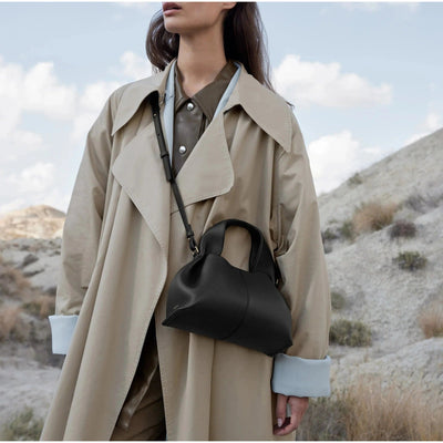 Clara | Stylish Travel Companion