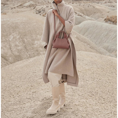 Clara | Stylish Travel Companion