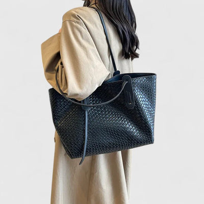 Clara | Chic Tote Bag