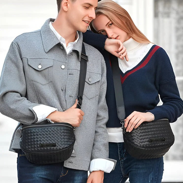 MARIZ | CHIC LIGHWEIGHT SHELL CROSSBODY BAG