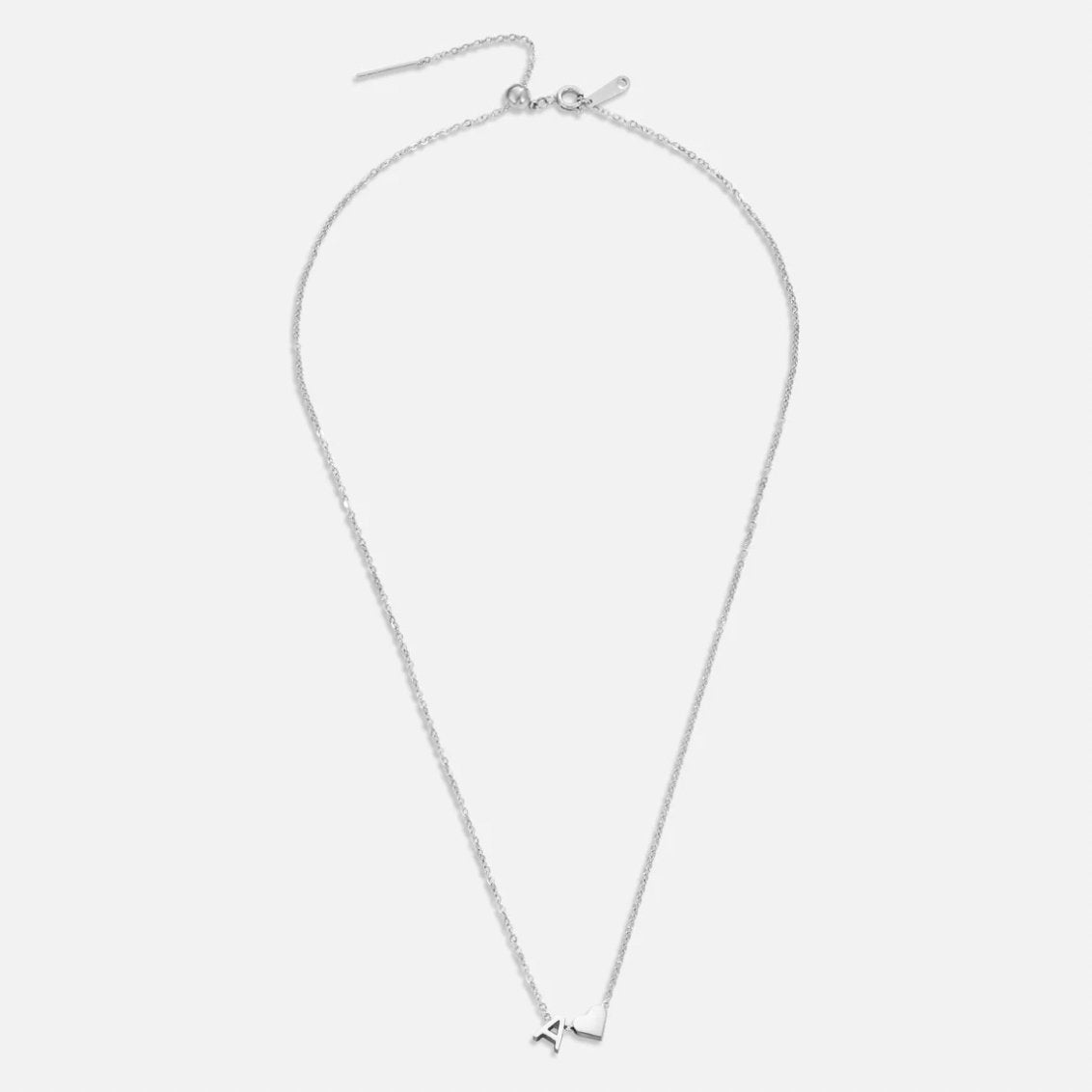 YAHNA | LETTER INITIAL SILVER NECKLACE